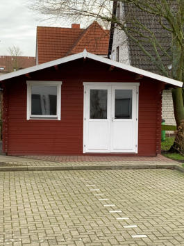 abschließbarer Schuppen für Fahrräder usw.